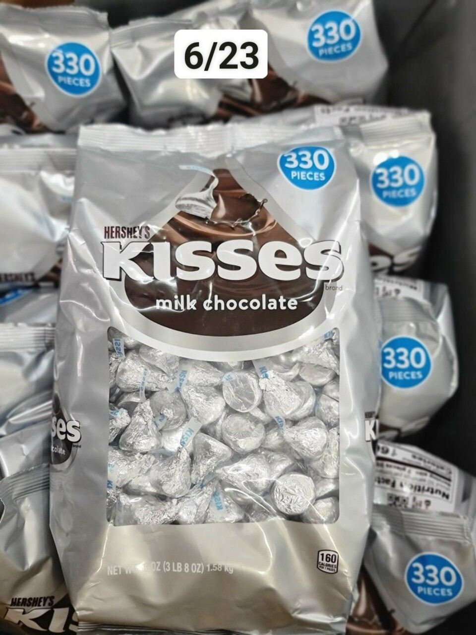 Kẹo sô cô la KISSES Hersheys mẫu mới 1 58 kg MỸ Lazada vn