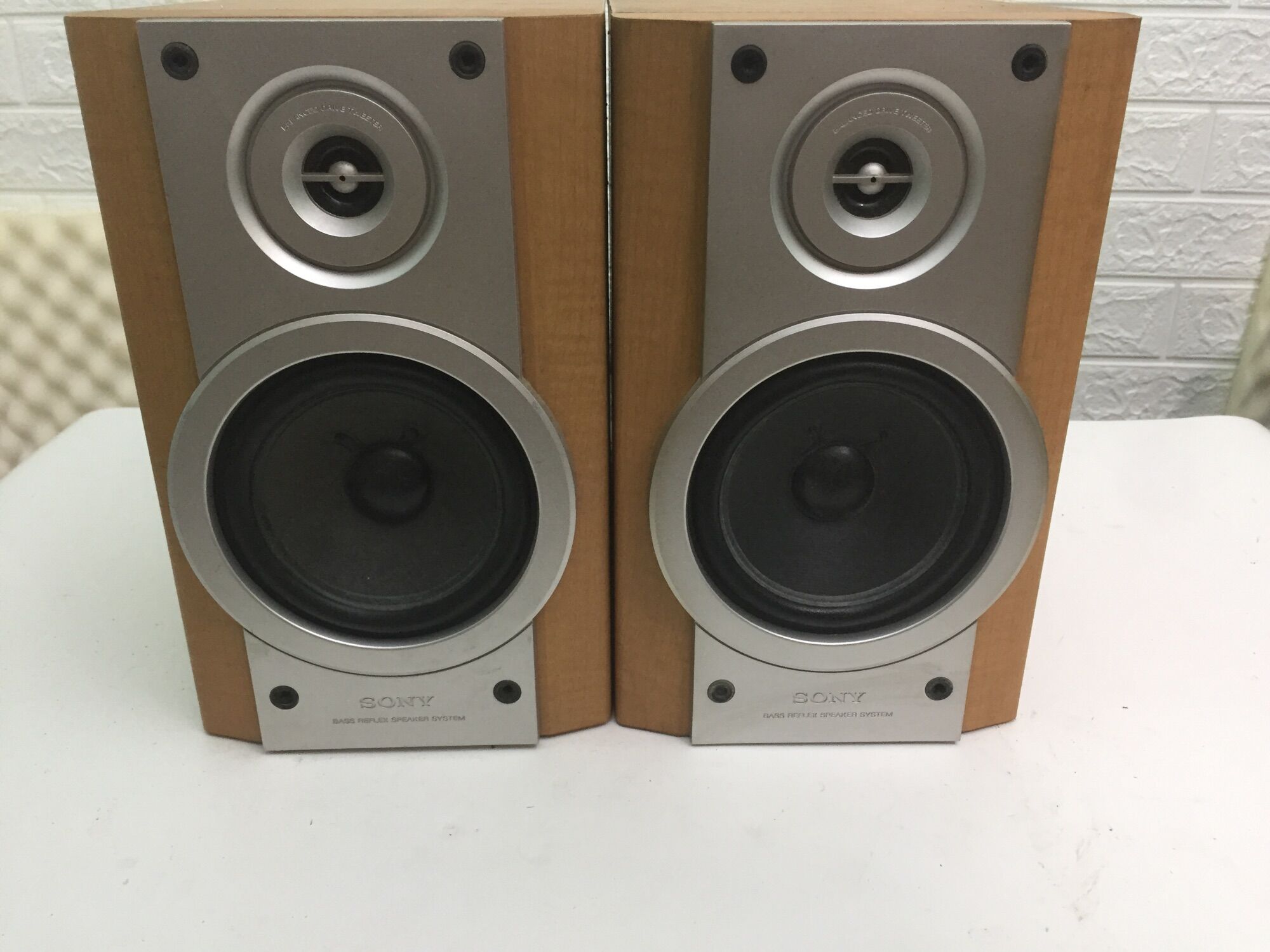 Loa sony md333