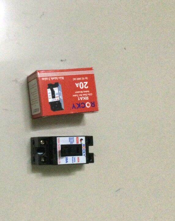 Cầu dao tự động cb rocky 20a