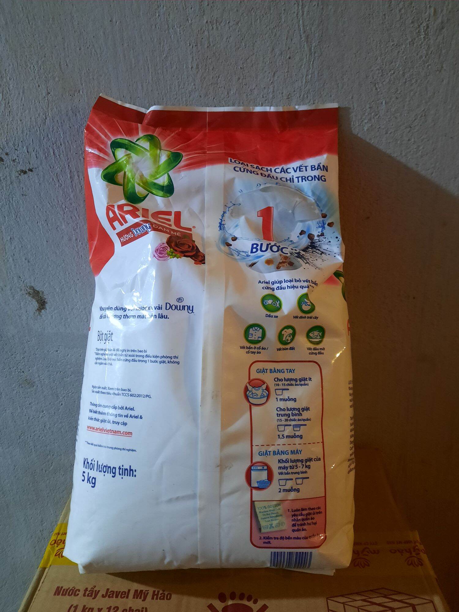 [HCM]BỘT GIẶT ARIEL ĐAM MÊ 5KG