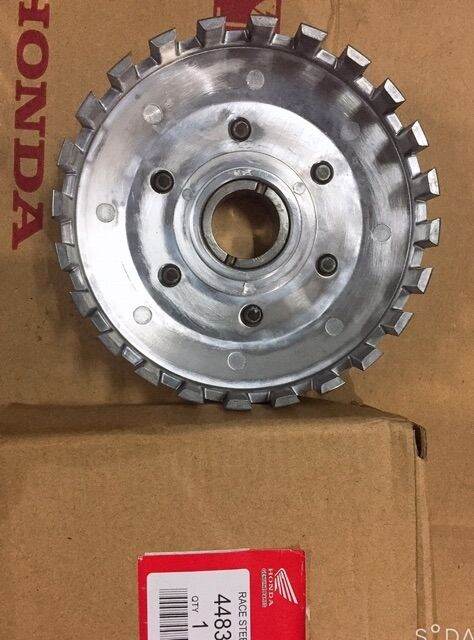 Nhông hú  sau  wave s 110 - nhông côn Honda rsx 110 - bộ nồi wave (bánh răng  côn sau )cho xe Hona wave s110- wave rsx 110 - rsx 110 fi ( phun xăng điện tử) - rs 110 - wave anpha 110 và dream Việt 110 cc được nhập từ Thái lan cho chất lượng