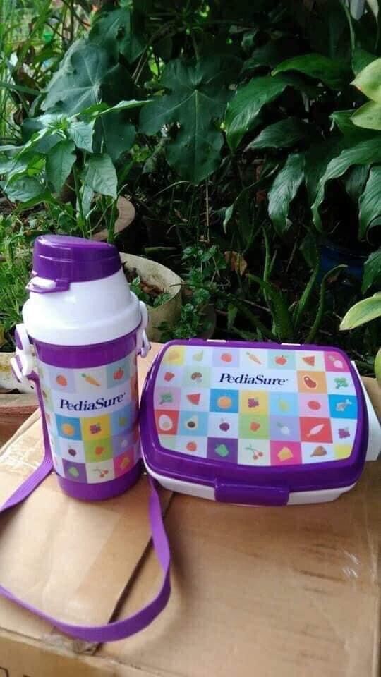 Bộ hộp cơm bình nước Pediasure cho bé