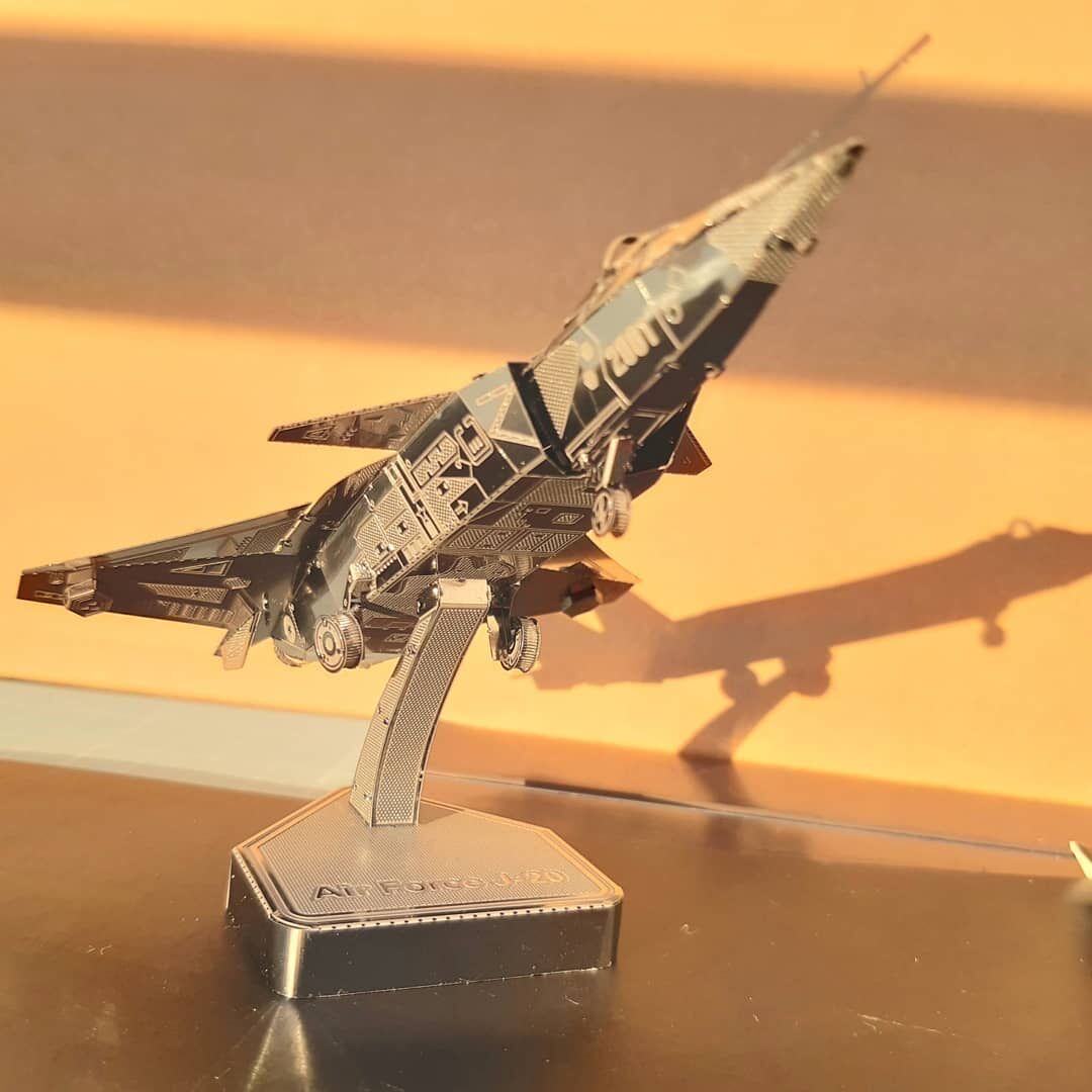 Mô Hình 3D Kim Loại Lắp Ráp Máy Bay Tiêm Kích Thế Hệ 5 J20 [Chưa Lắp]