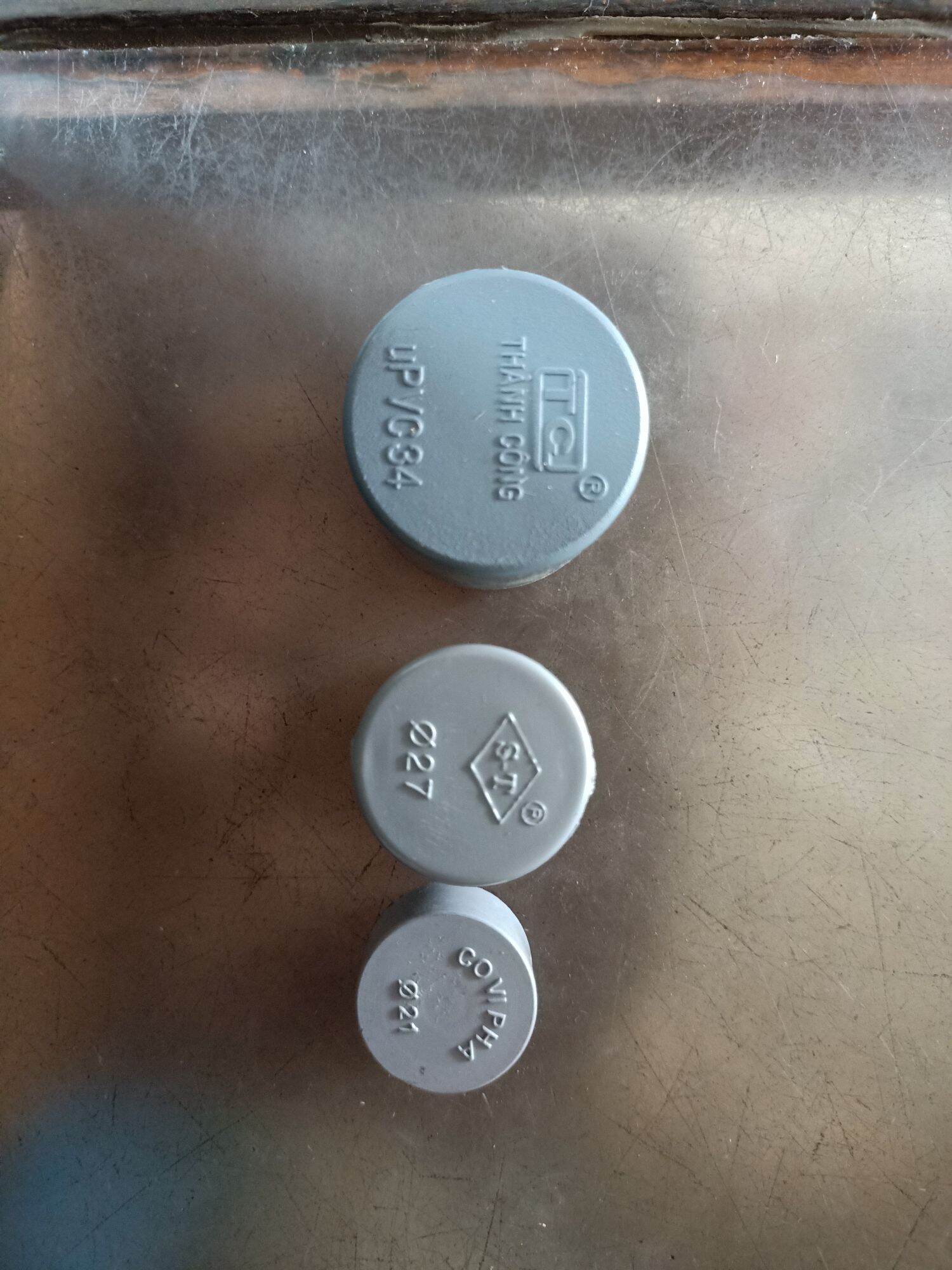 2 cái bít ống nước 21, 27, 34