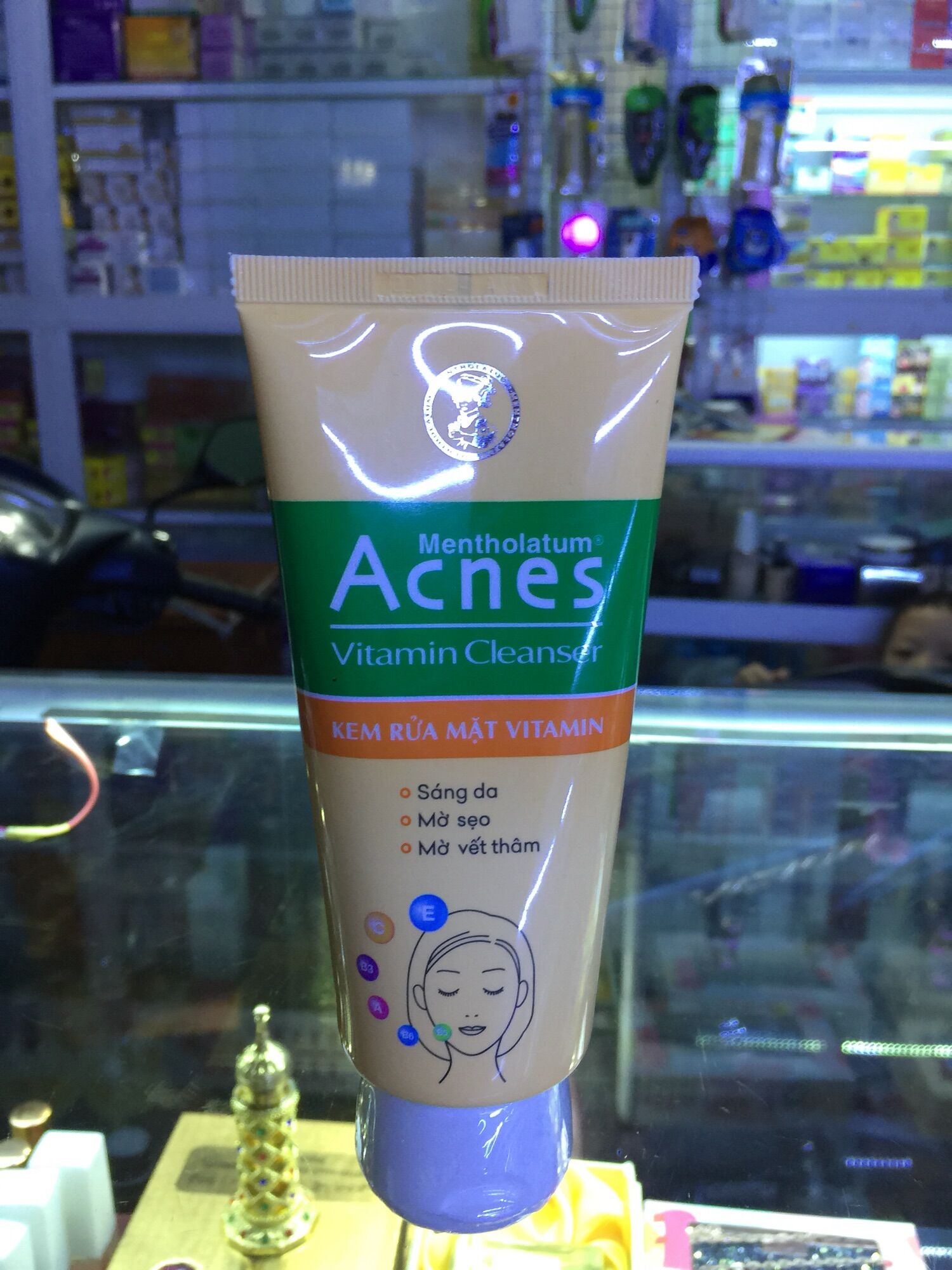 [HCM]Sửa rửa mặt Acnes Mụn. Thâm. Nhờn 100ml