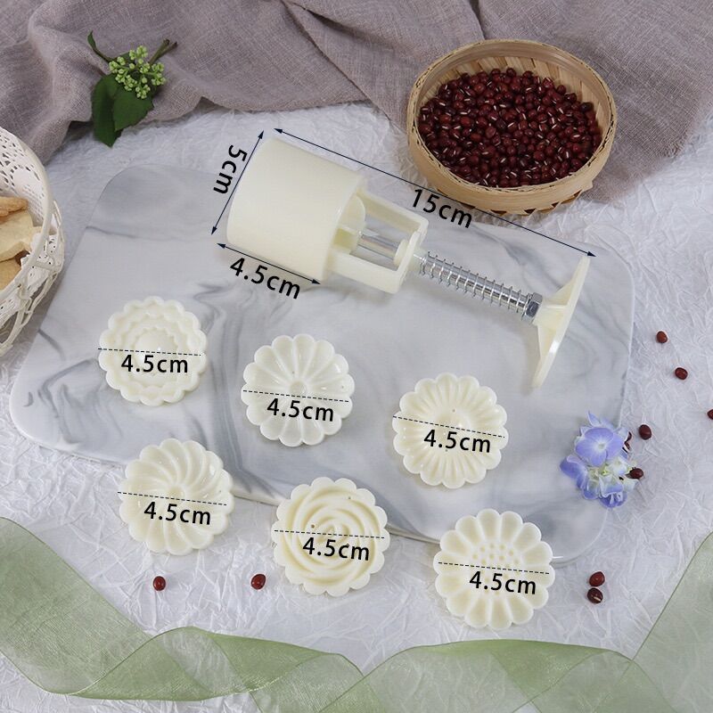 Khuôn trung thu lò xo 6 mặt 50gr