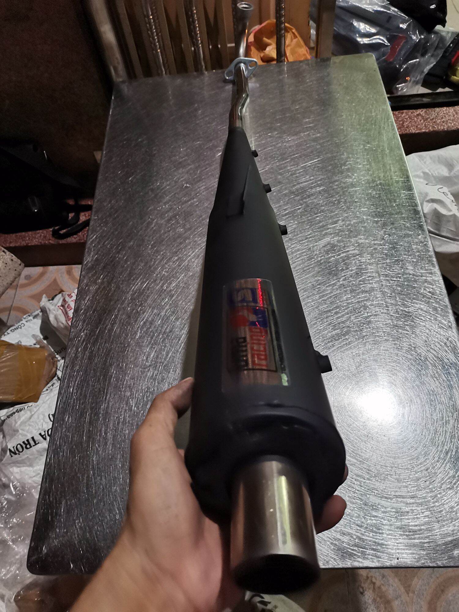 pô xe máy uma sirius fi v4 1. 1 moc ấm (có cổ pô chưa bao gồm che pô và tiêu)