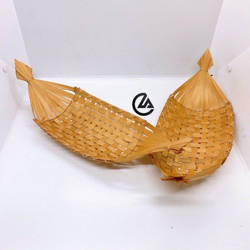 Mẹt tre dạng thuyền đựng hạt đa năng