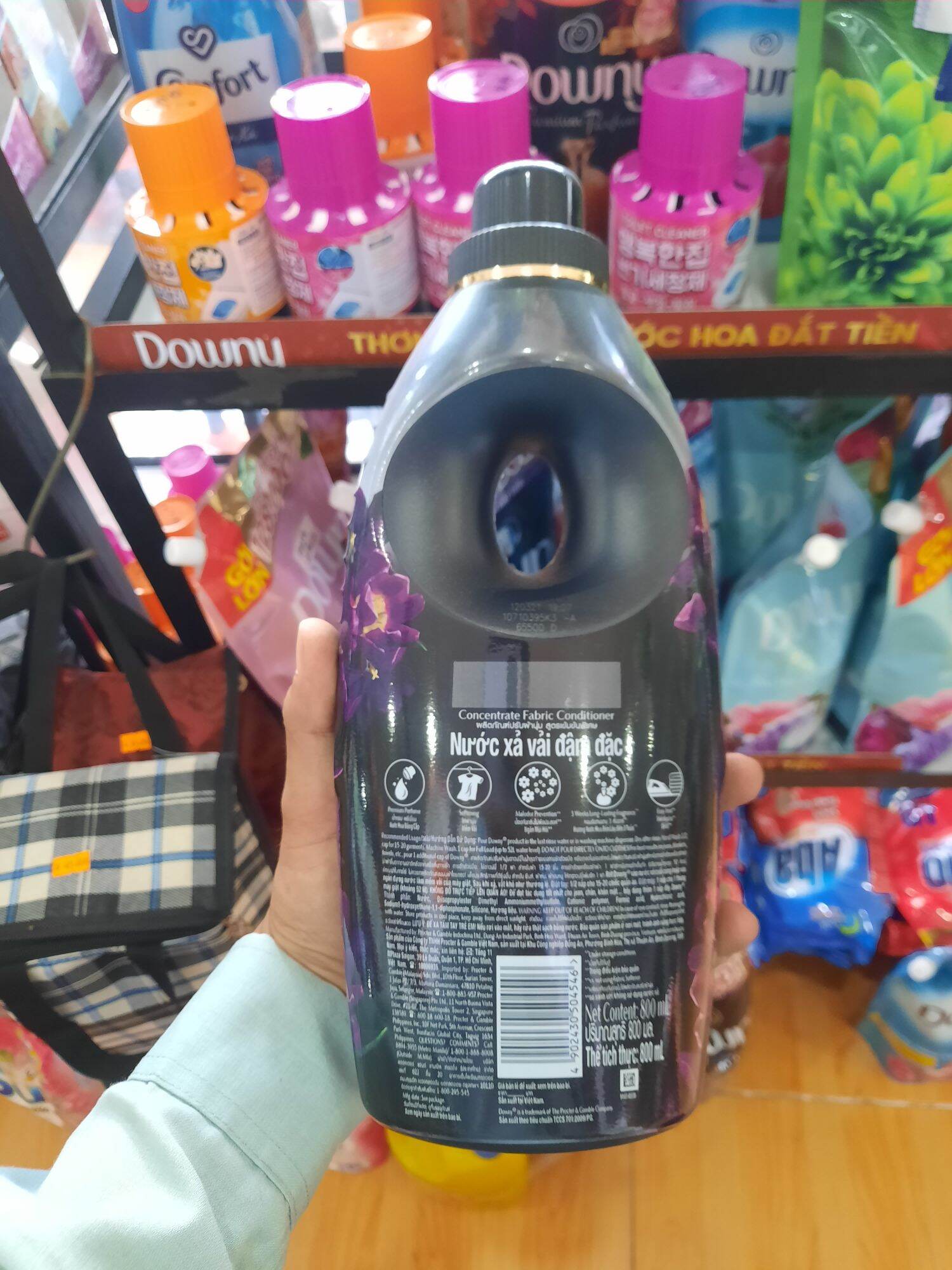 [HCM]DOWNY HUYỀN BÍ CHAI 800ML
