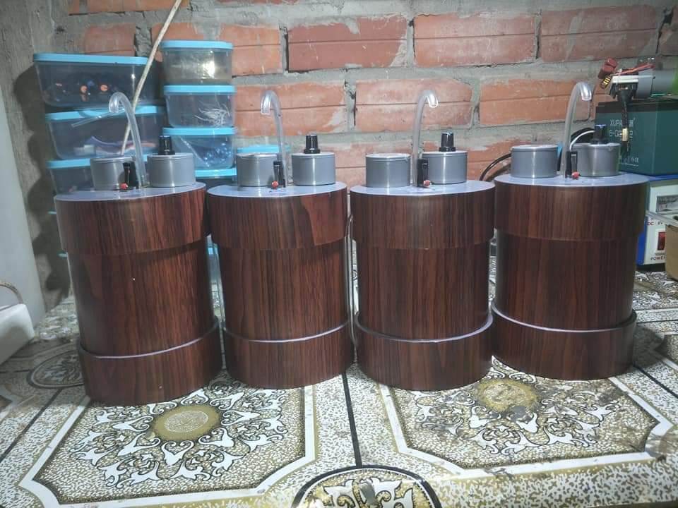 Bình rót rượuu...tự động
