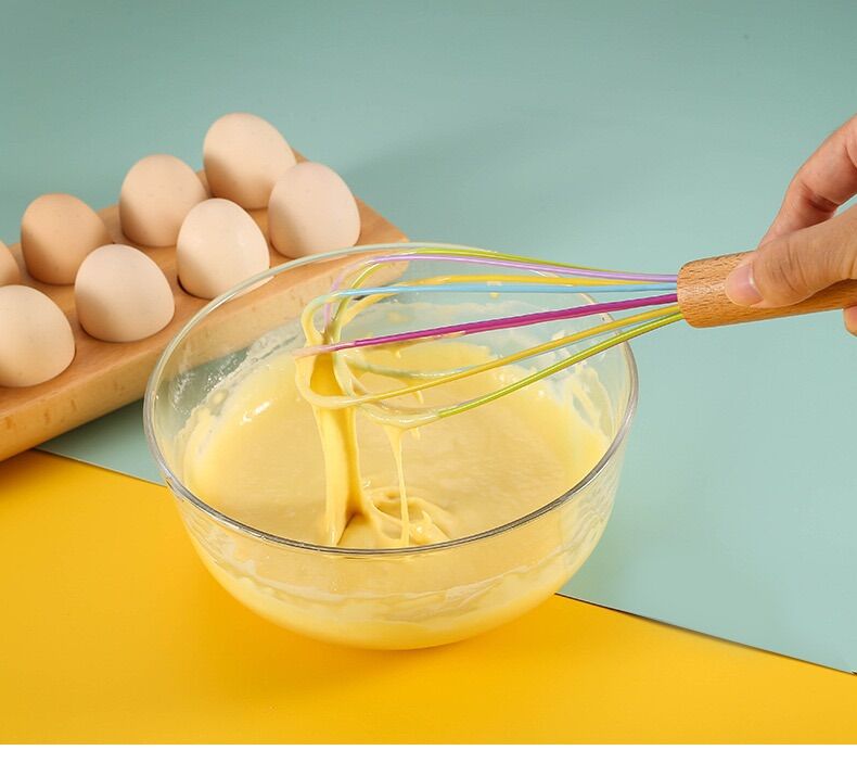 Phới đánh trứng tay gỗ nhiều màu