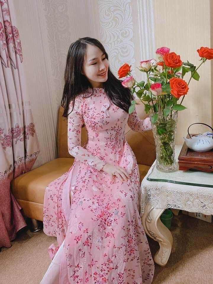 Áo dài voan tơ ép 4 tà