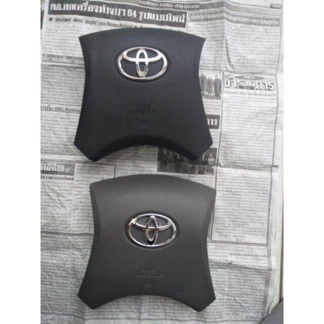 Nắp kèn vô lăng toyota innova 2012-2015