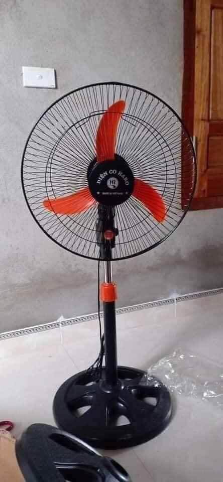 Quạt cây điện cơ 3 cánh loại lỡ , loại đại