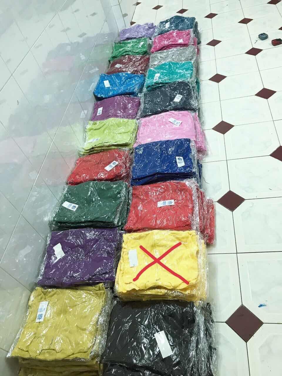 Áo khoác len kéo trơn