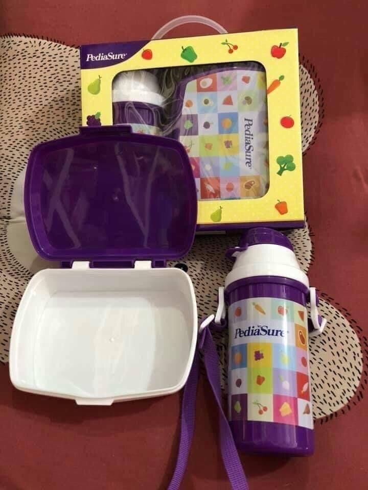 Bộ hộp cơm bình nước Pediasure cho bé