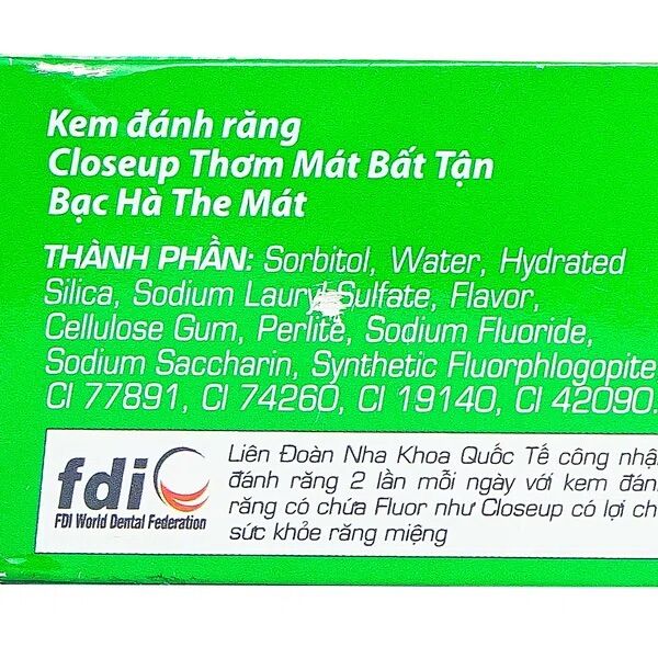 Kem Đánh Răng Close Up Bạc Hà 180G