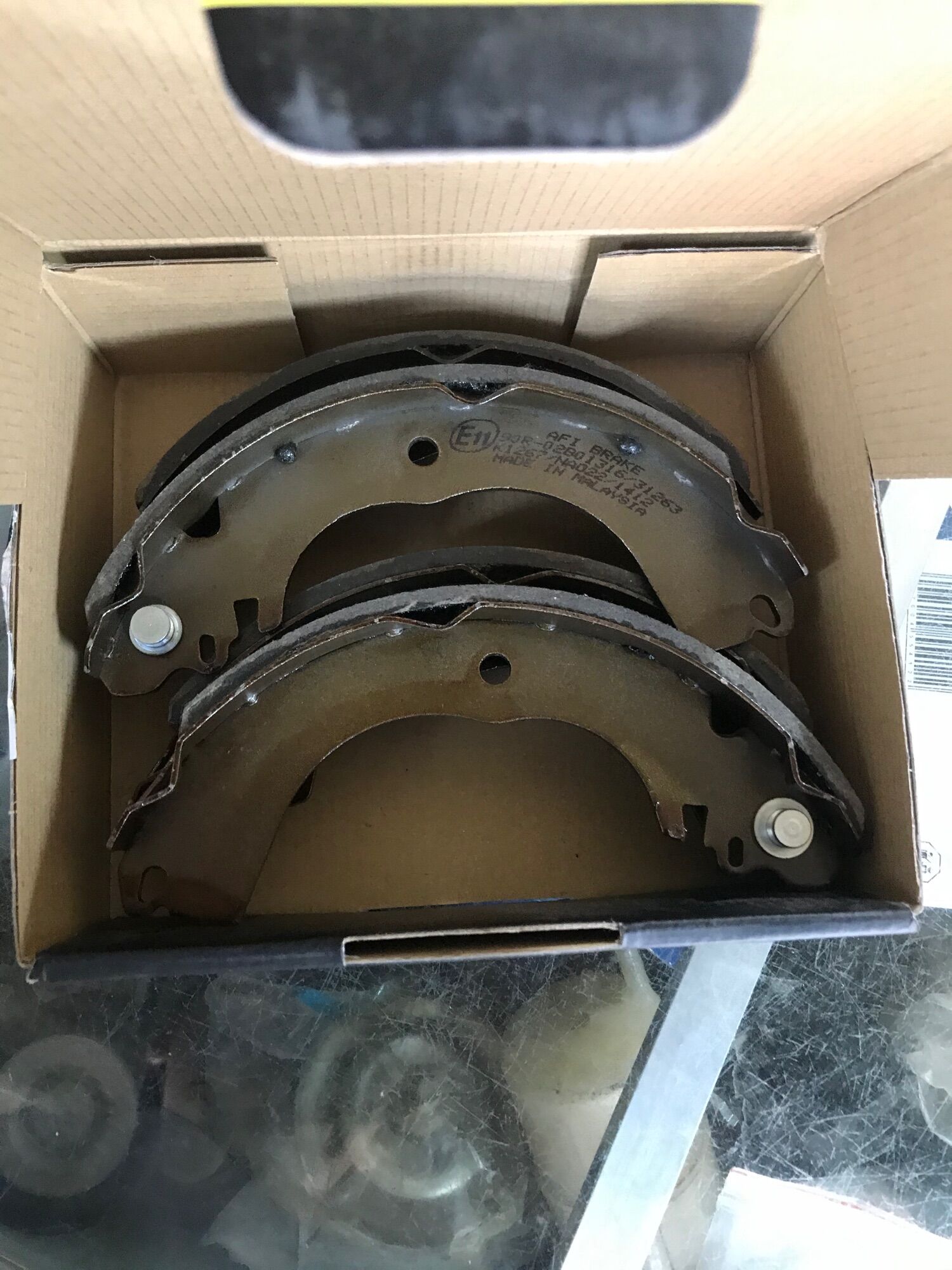 BỐ THẮNG / MÁ PHANH CÀNG SAU MITSUBISHI ATTRAGE MADE IN MALAYSIA