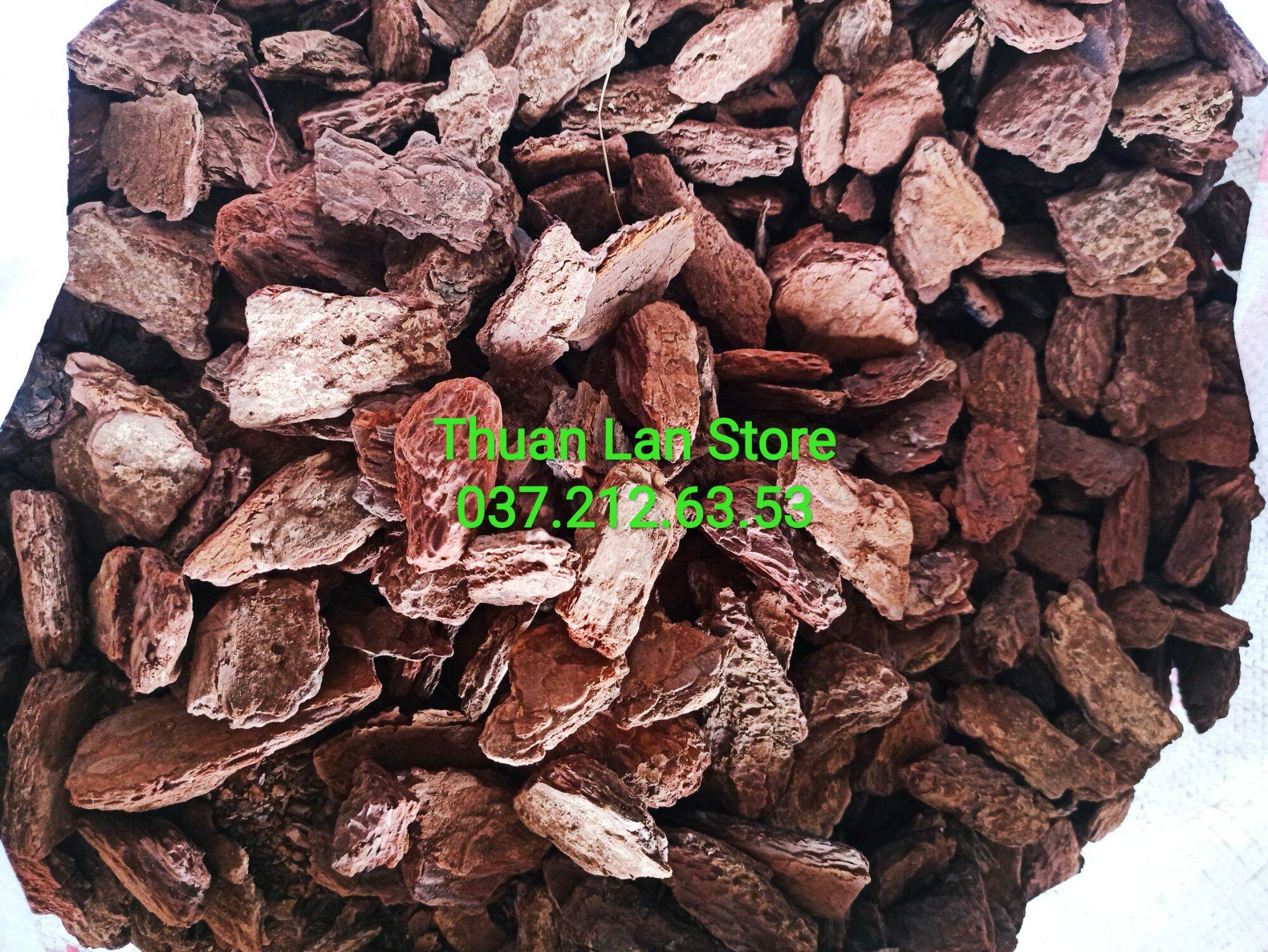Túi 1kg Vỏ Thông Xay Bo Size 3-4cm