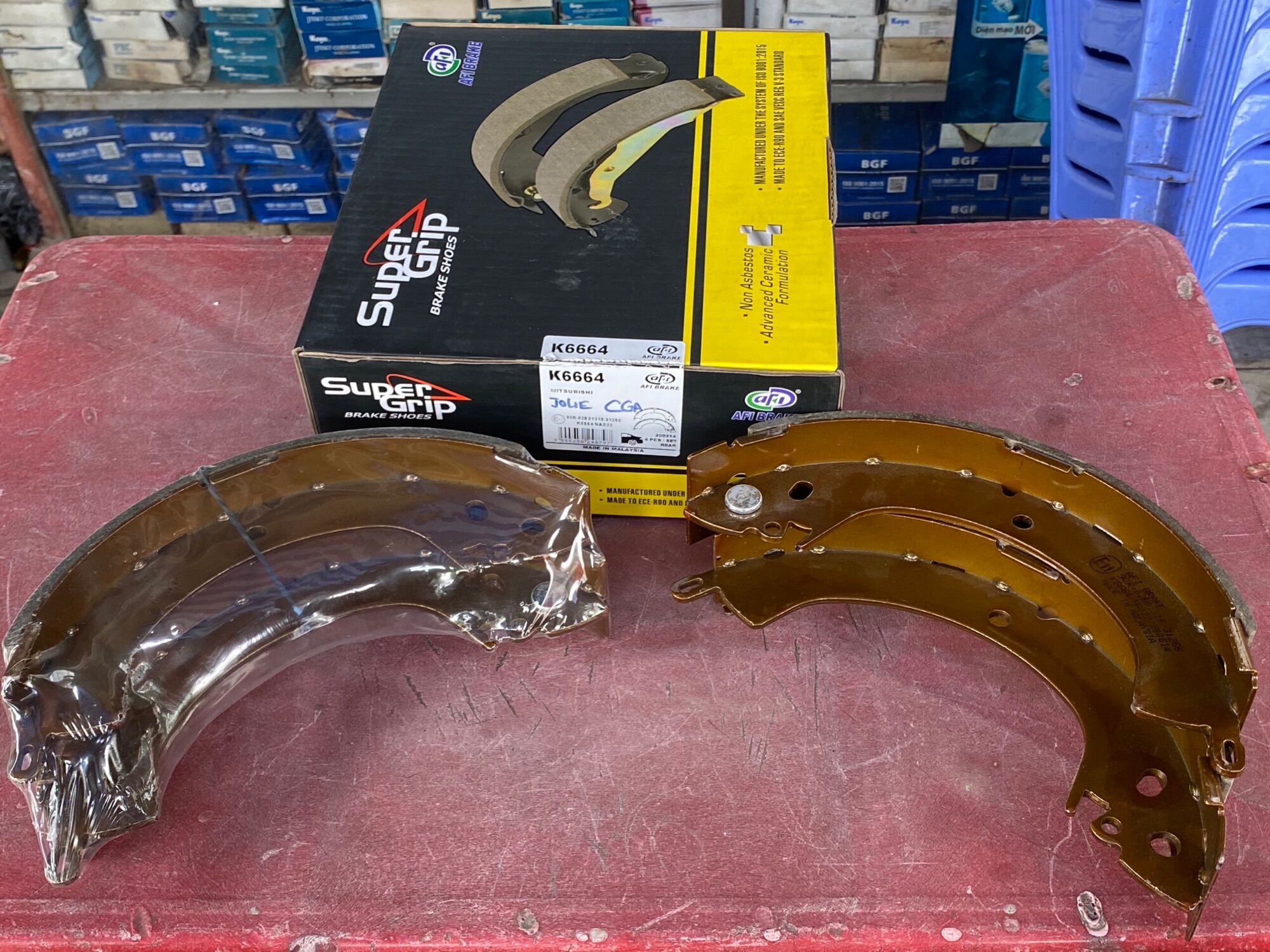 [HCM]Bố Thắng (Má Phanh) Càng Sau Mitsubishi JOLIE (AFI made in Malaysia).
