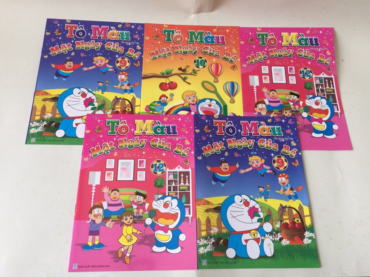 Tô màu hình đoraemon nhiều tập lốc 5c