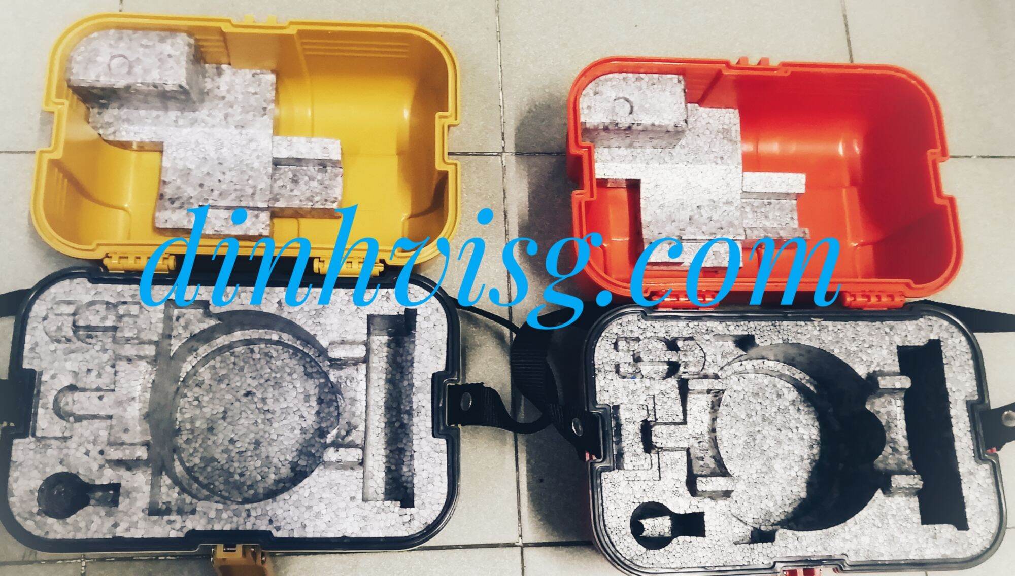 Thùng ( hộp) đựng máy thủy bình