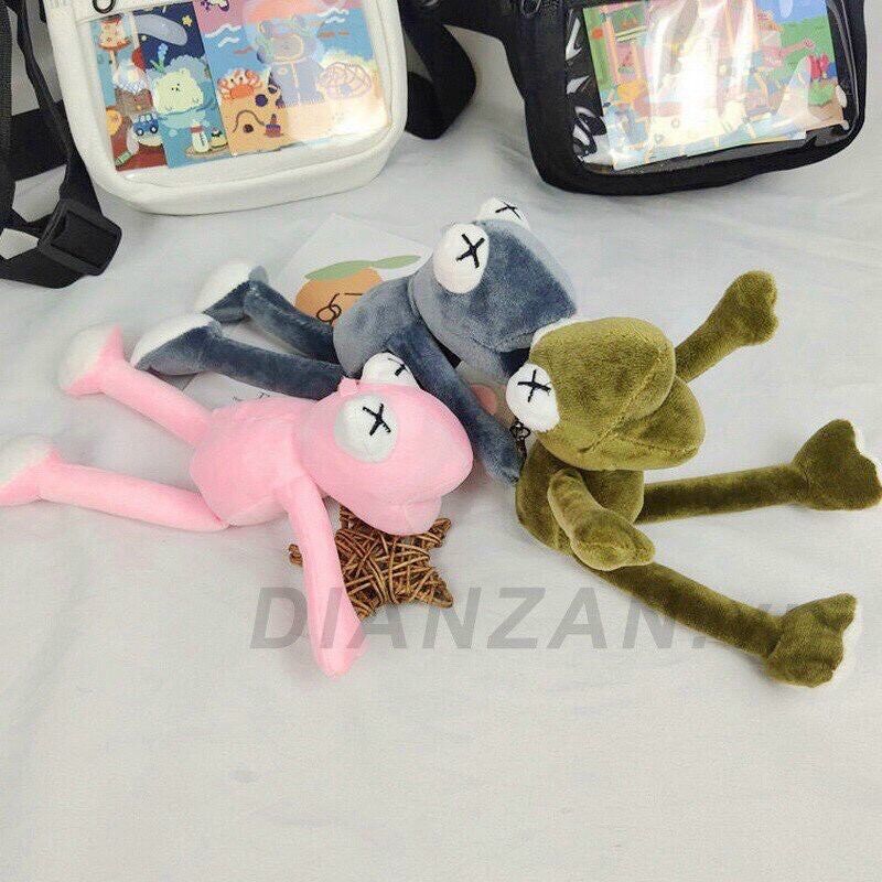 Móc khóa ếch chân dài cute
