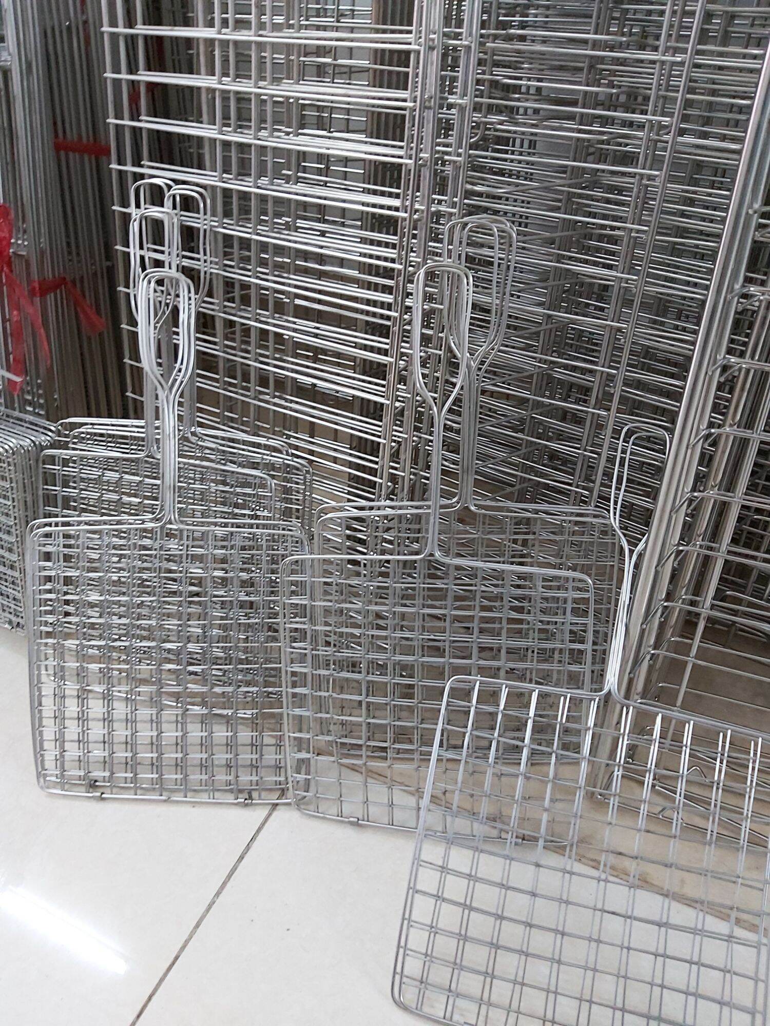 Vỉ nướng, kẹp chả inox kích thước mặt nướng 20x20