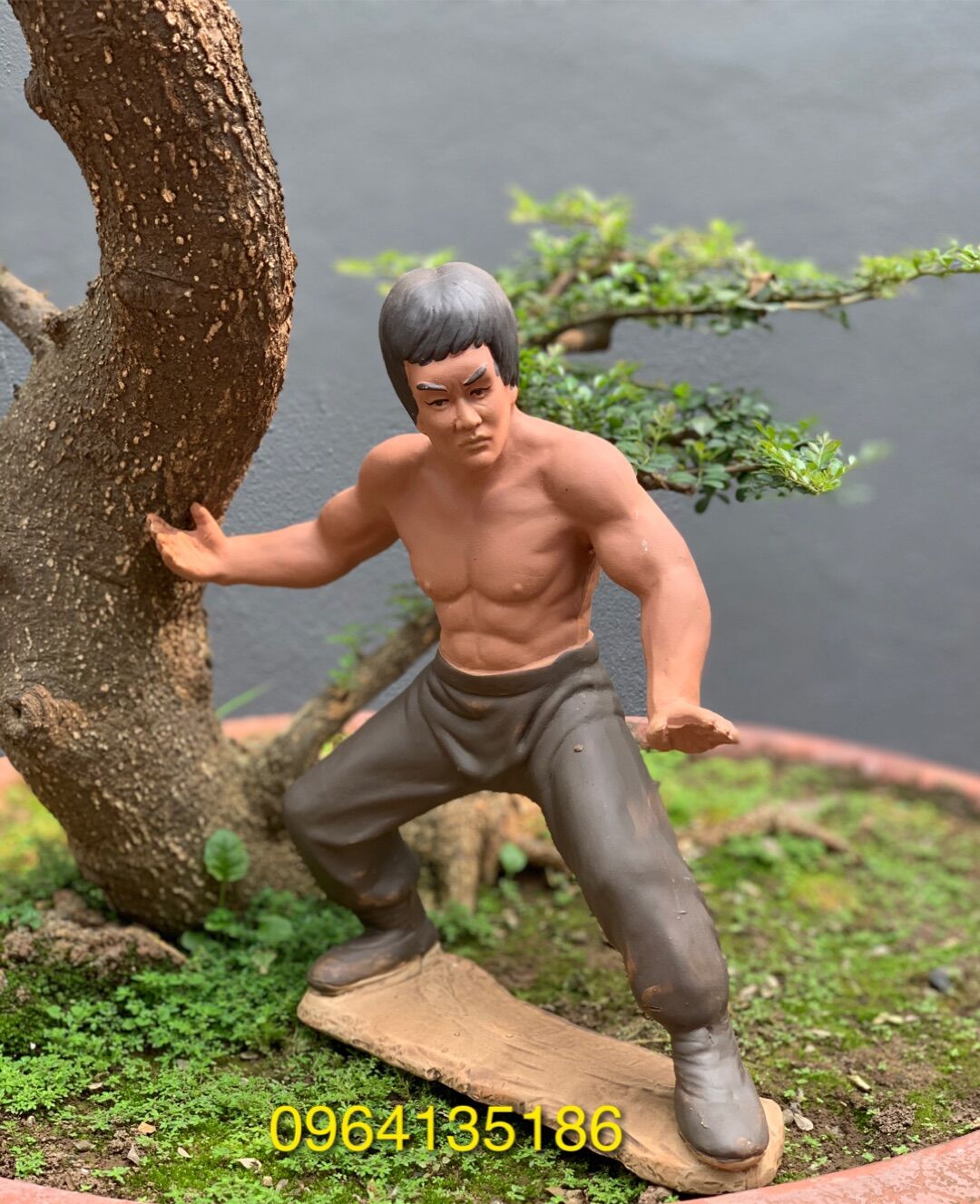 Tượng trang trí tiểu cảnh lý Tiểu Long h30cm gốm sứ Bát Tràng