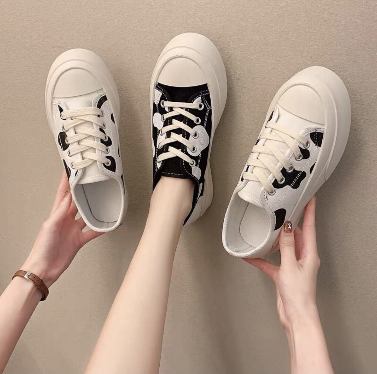 Giày sneaker bò sữa độn đế siêu hot