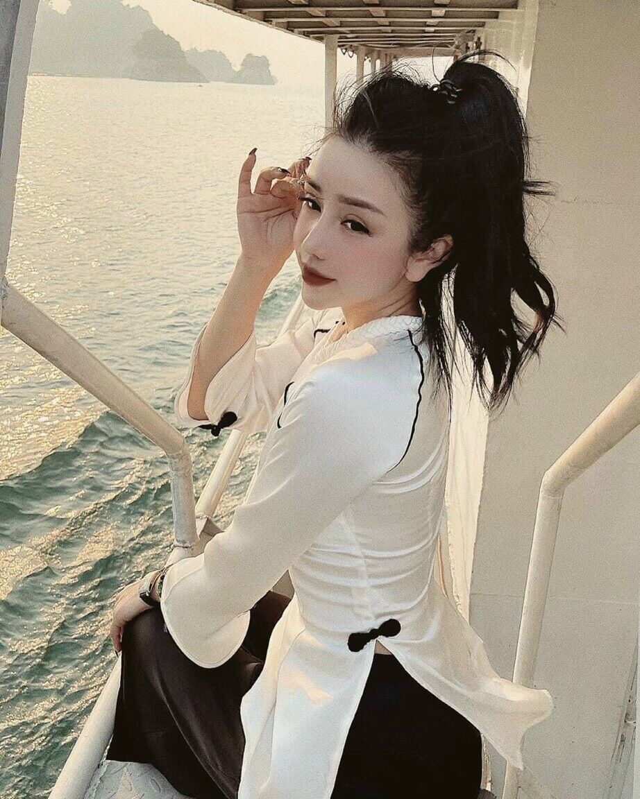 Bộ bà ba cách tân, bộ phật tử đi chùa