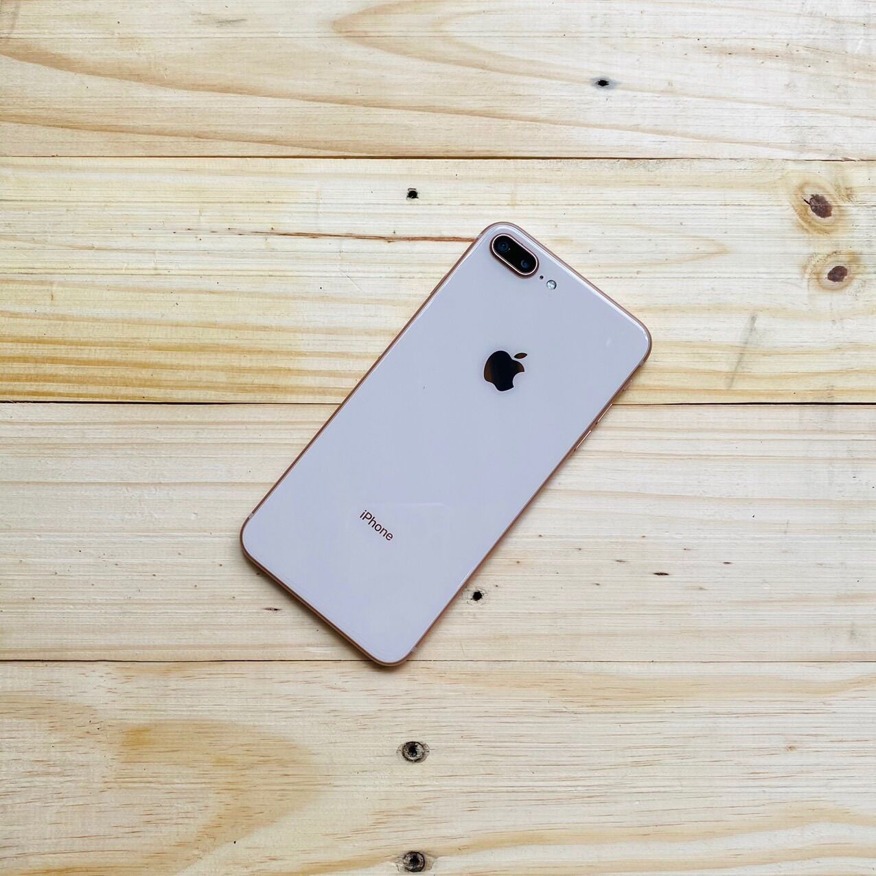 Mô hình i.p 8plus dùng để trưng bày cực đẹp