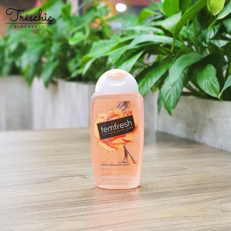 NƯỚC RỬA PHỤ KHOA FEMFRESH