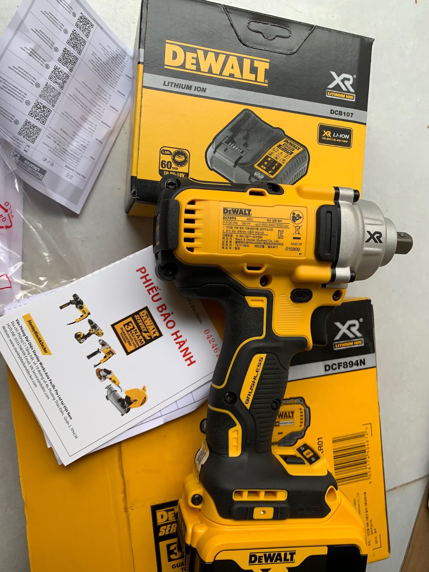 [HCM]Máy vặn bu lông động lực pin Dewalt DCF894N-KR ( Chưa Pin & Sạc )