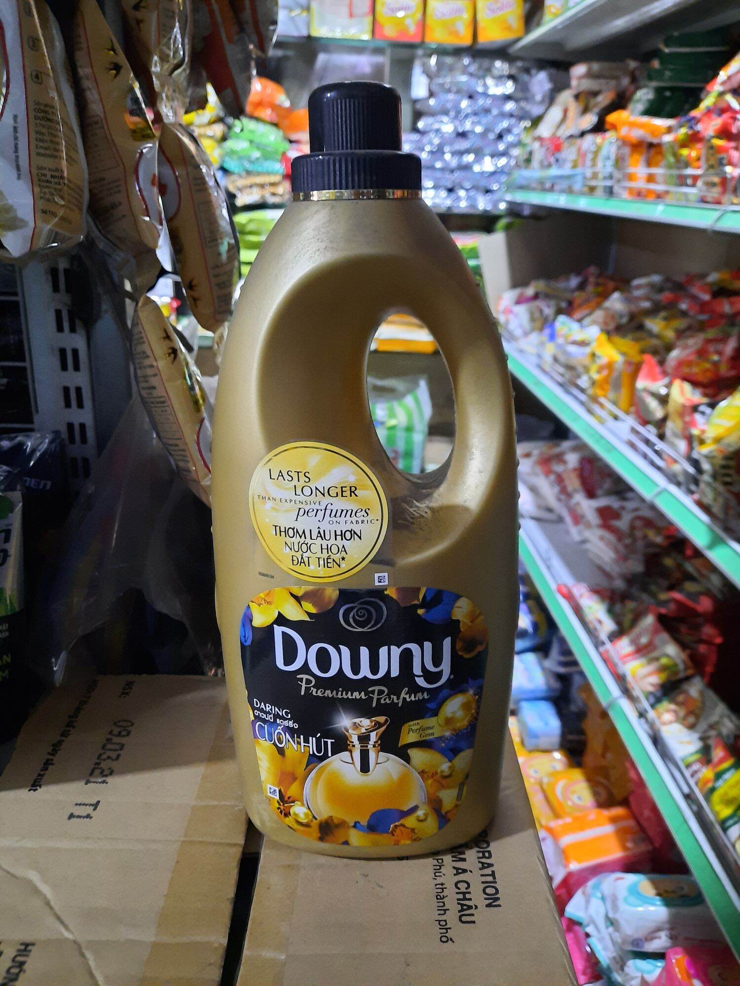 [HCM]DOWNY CHAI CUỐN HÚT 1.8L