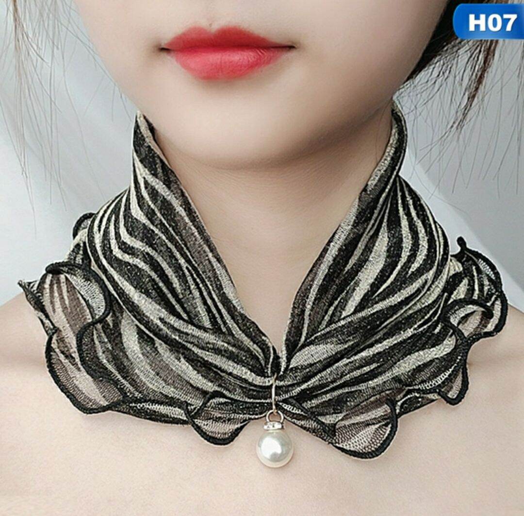 [HCM]Khăn Choàng Cổ đa năng Phối Ren Hoa Và Ngọc Trai Thanh Lịch