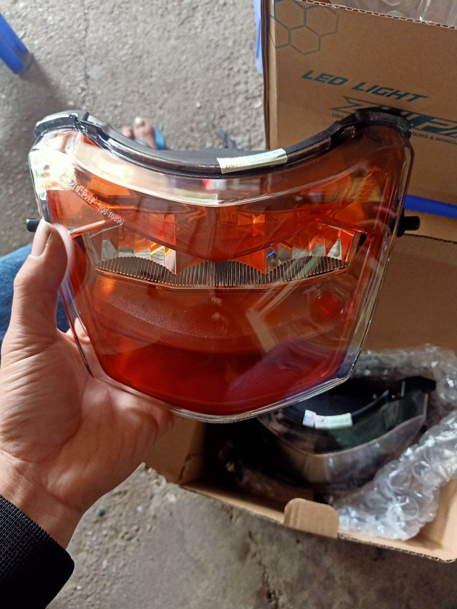 đèn pha led zhiphat 2 tầng