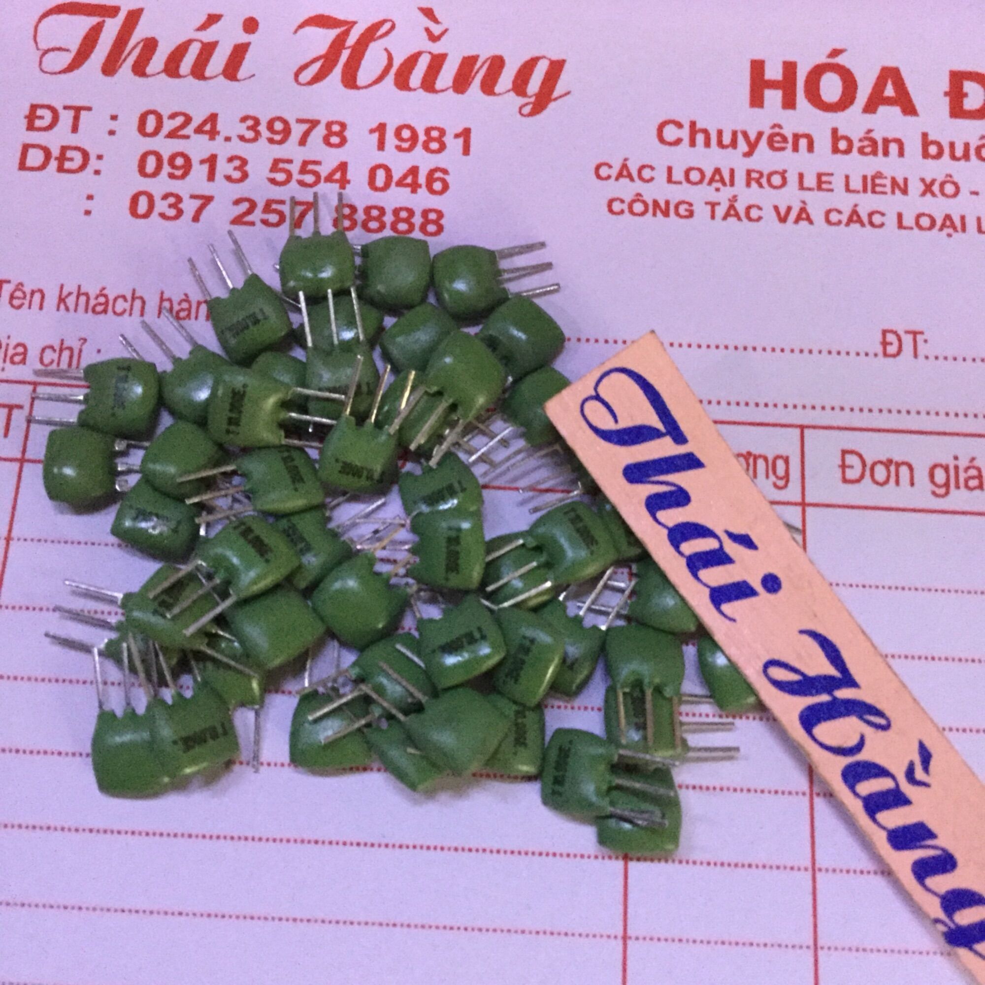 Thạch anh 3 chân 10 m