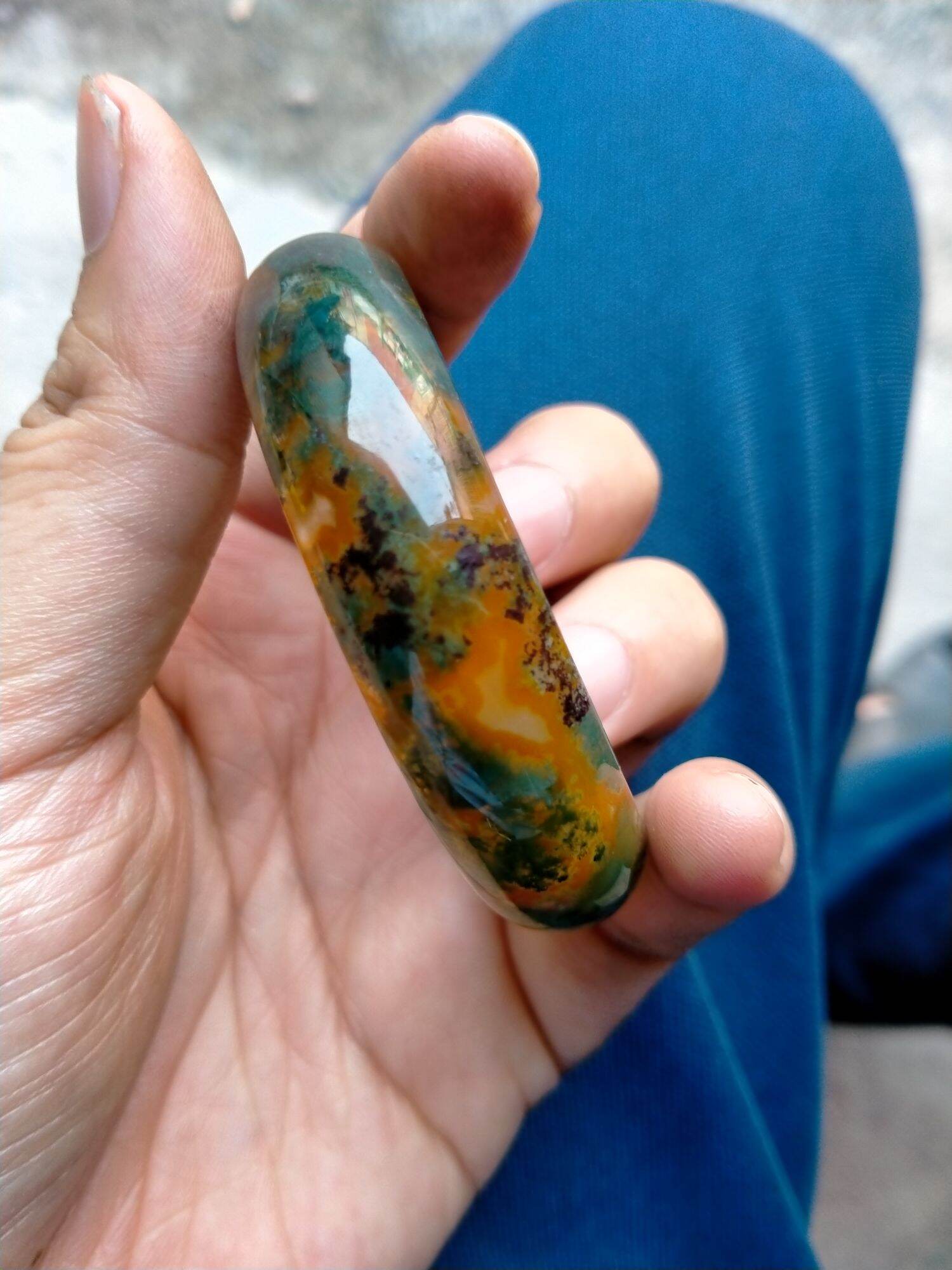 Vòng tay băng ngọc thủy tảo