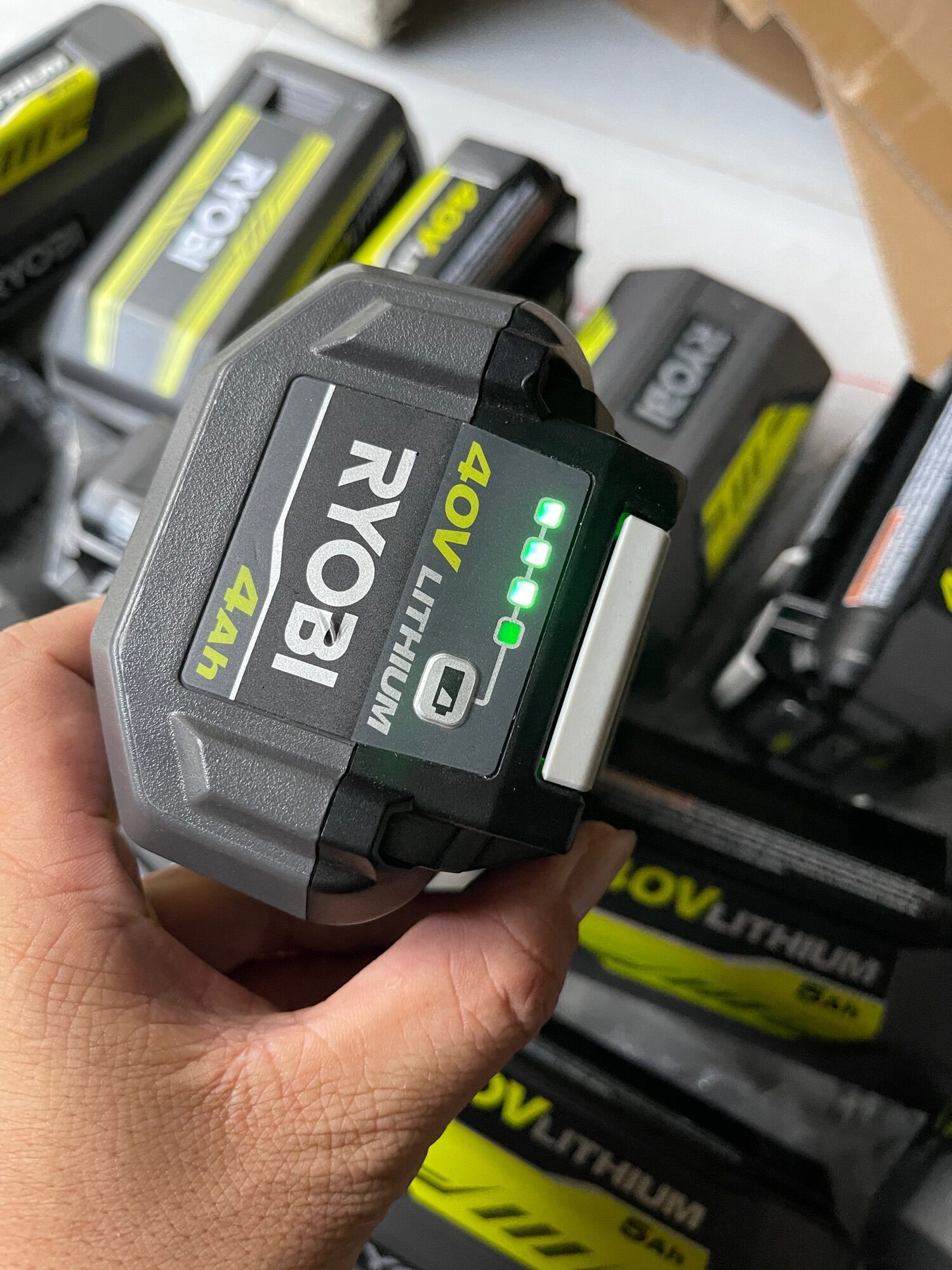 Pin ryobi 40v , ryobi 36v 4Ah