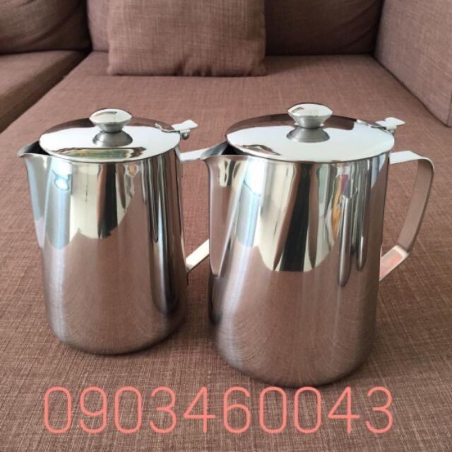 [HCM]Ca inox cao cấp có nắp đánh sữa pha chế trà sữa 2L