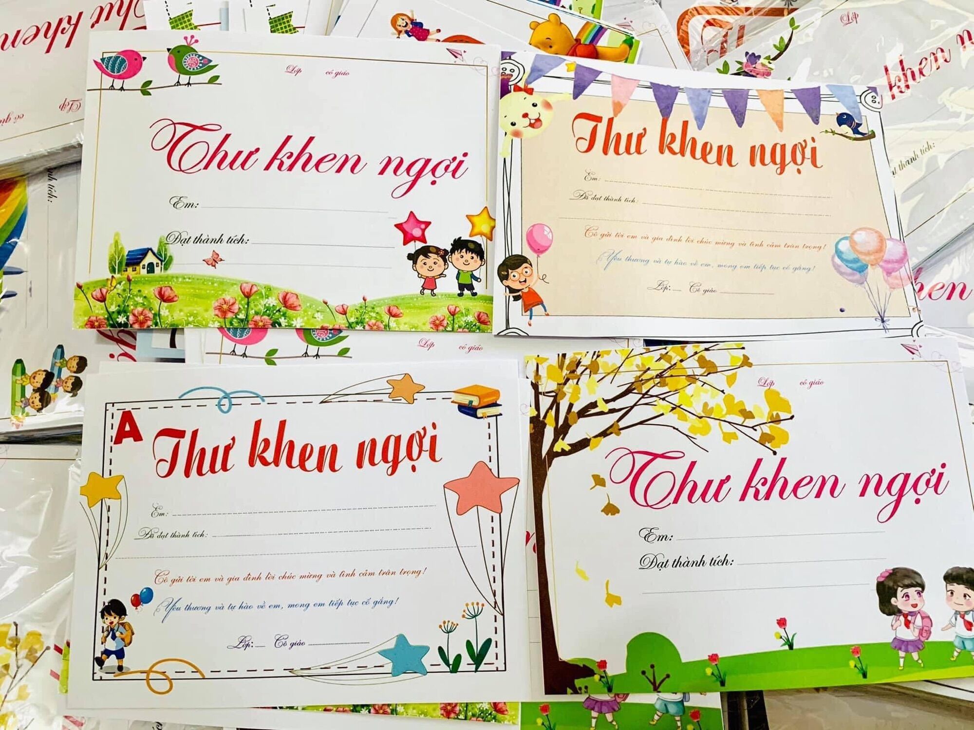 1 set 100 tờ thư khen