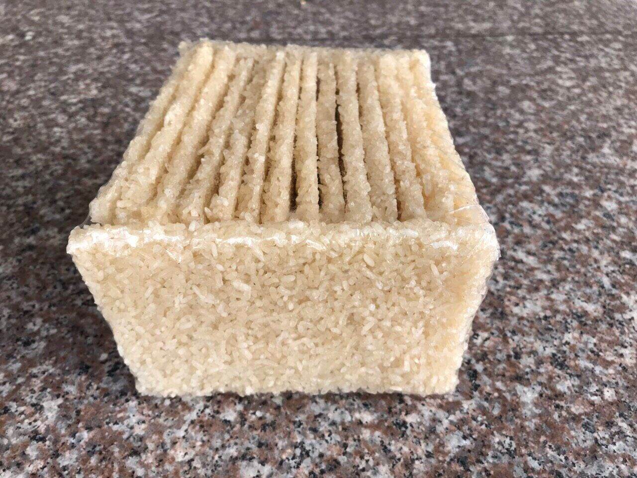 Cơm cháy chưa chiên Khải Hoa 60k.