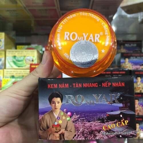 Kem nám tàn nhang nếp nhăn romiyar