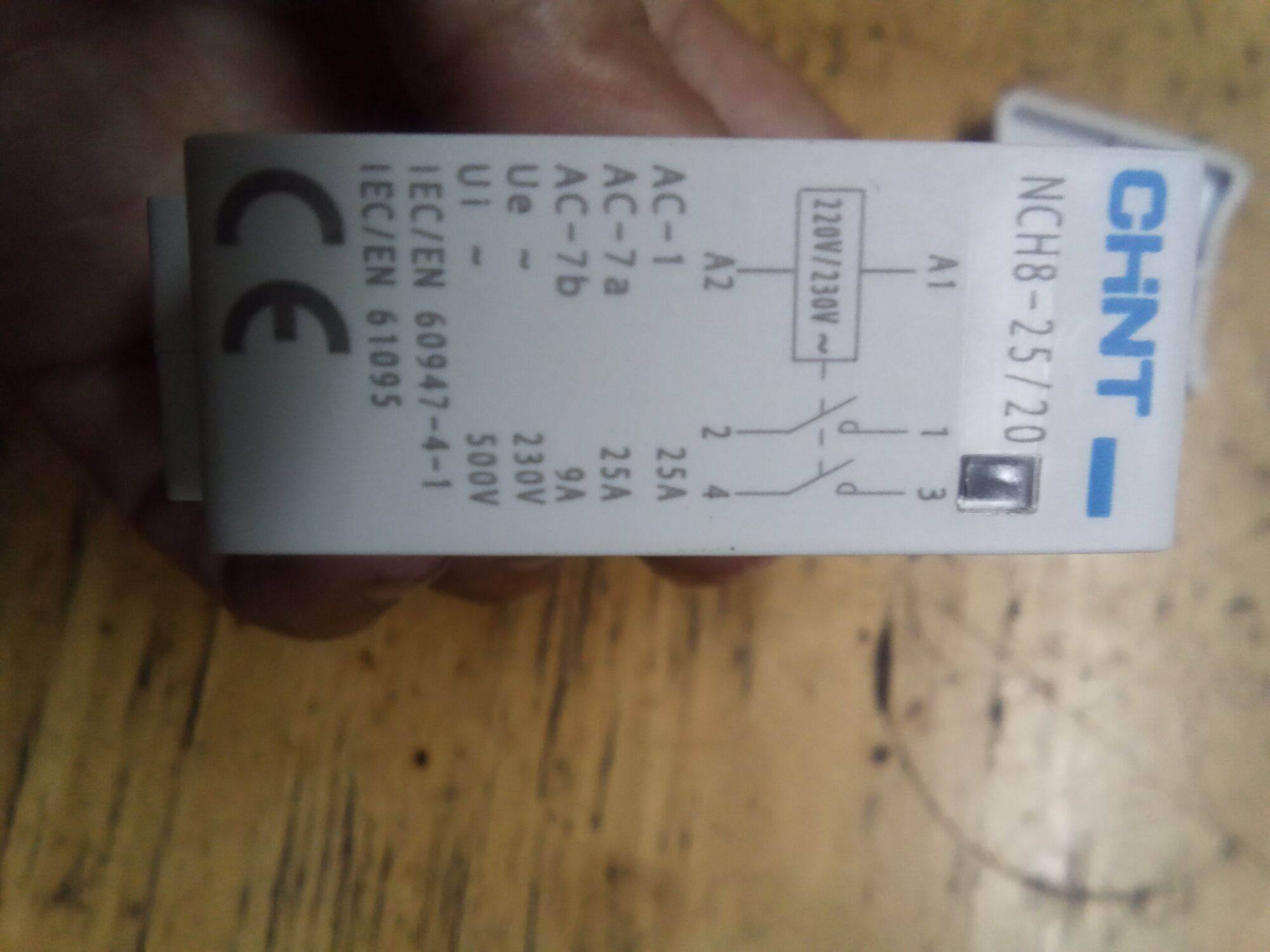 Khởi Động Từ 1 Pha CHINT NCH8-25/20 (25A)