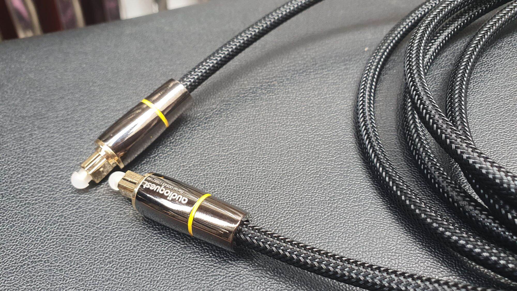Dây quang Audioquest Bãi thương Hiệu Mỹ (USA)