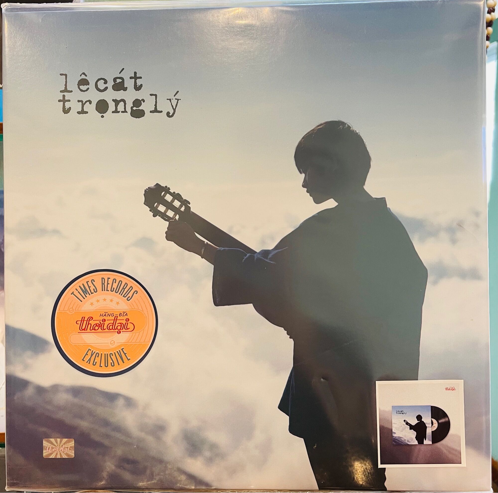 Đĩa than Lê Cát Trọng Lý vinyl sản phẩm đầu tay