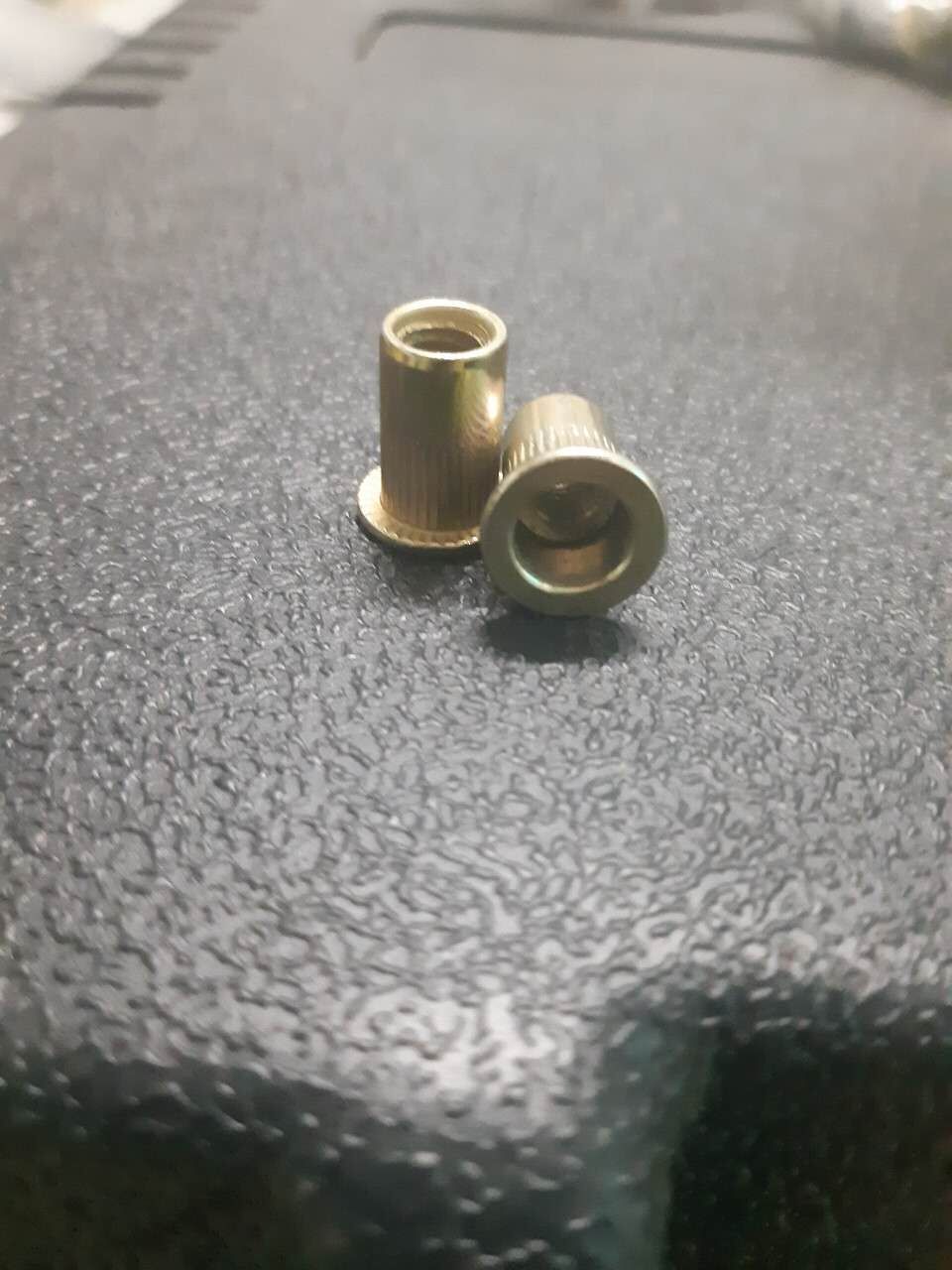 Ốc tán rút M6 (100 con)