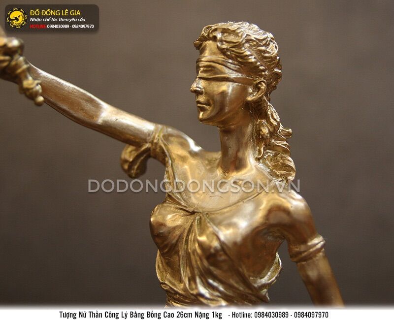 Tượng nữ thần công lý bằng đồng cao 30cm