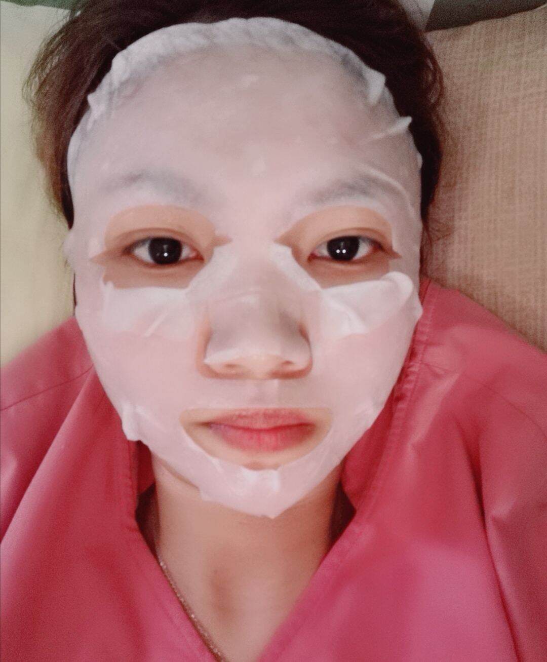 [HCM]Hộp 10 mặt nạ rau má Holikey